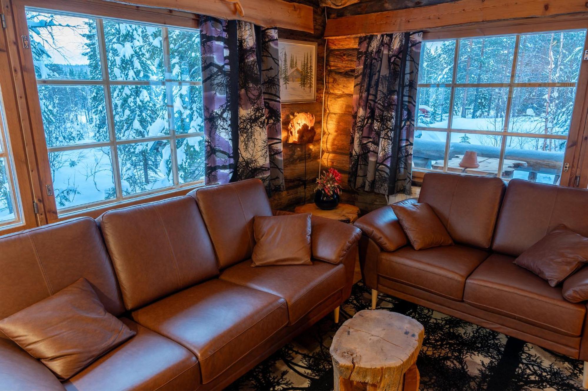 Villa Hillankukka à Äkäslompolo Extérieur photo